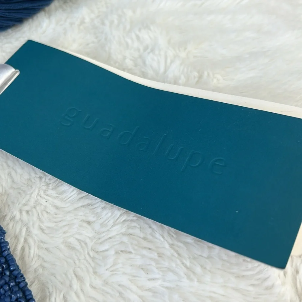 NWT Guadalupe Cacatua Beaded Clutch in Blue - Picture 8 of 8